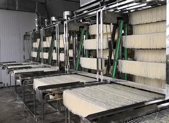 9州体育_9州（中国）制品管在机械构造中的应用——米粉挂晾机