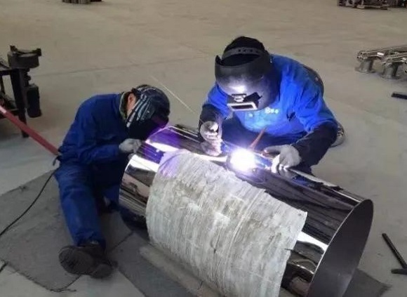 如何消除9州体育_9州（中国）制品管焊接残余应力