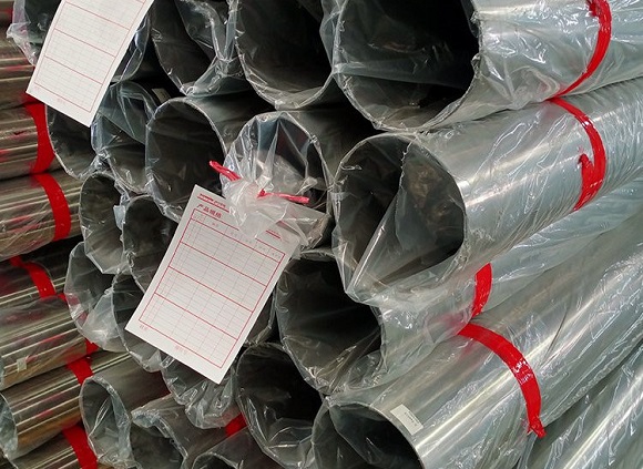 3049州体育_9州（中国）管表面质量问题—气孔